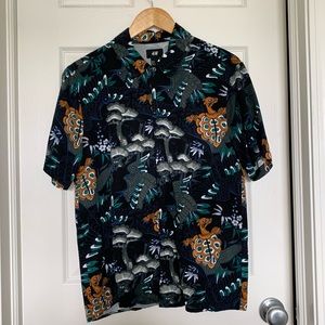 H&M Patterned Button Up